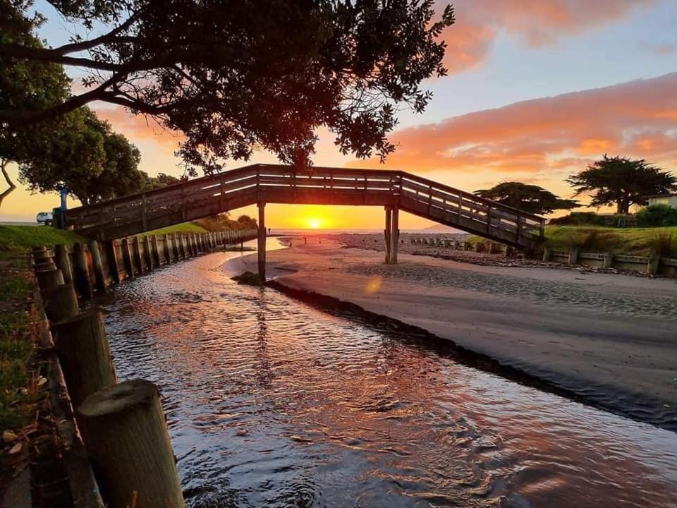 Raumati Guest House Paraparaumu Εξωτερικό φωτογραφία